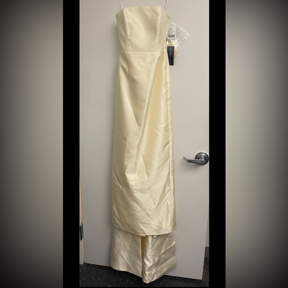 Dessy -Alfred Sung Butter Yellow Gown with Train- size 10 NWT - Picture 7 of 13